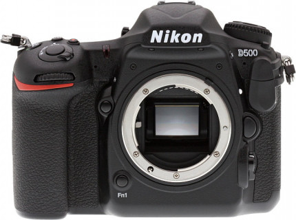 Test Nikon D500
